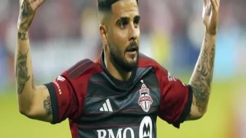 巴塞罗那终结12连败，数据解析预示2-1逆袭